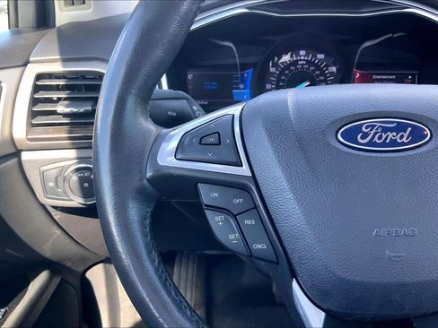 Used 2014 Ford Fusion SE w/ Equipment Group 202A image 23