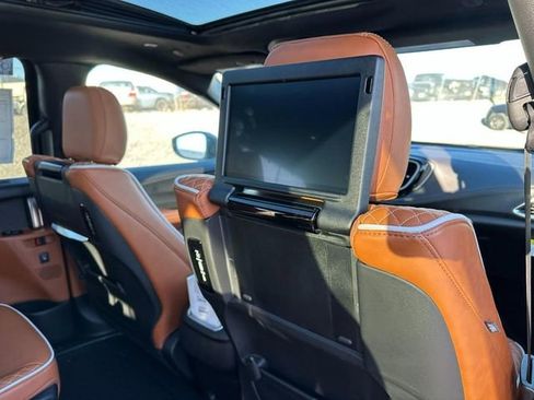 New 2026 Chrysler Pacifica Pinnacle image 6