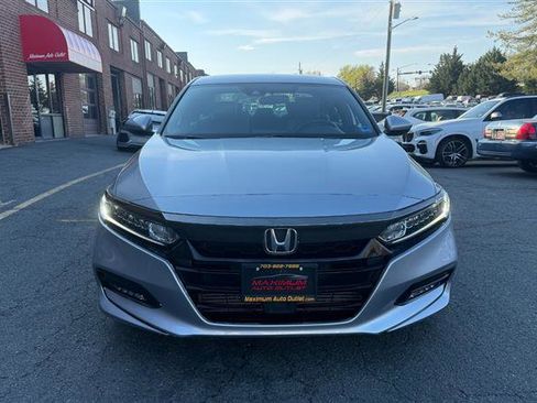 Used 2020 Honda Accord Sport image 2