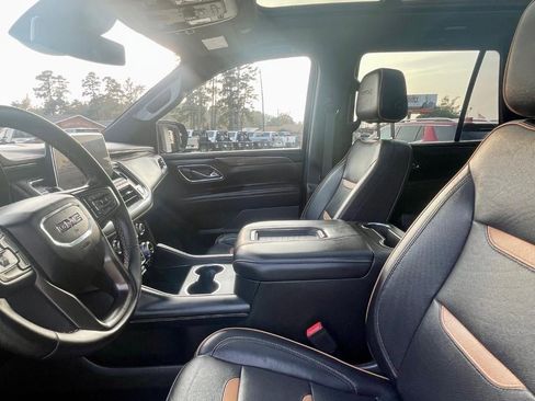 Used 2023 GMC Yukon AT4 w/ Max Trailering Package image 14