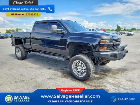 Used 2015 Chevrolet Silverado 2500 LT AWD/4WD image 5