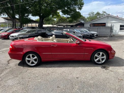 Used 2005 Mercedes-Benz CLK 320 Cabriolet image 4