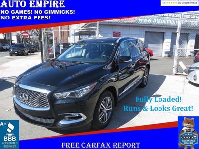 Used 2020 INFINITI QX60 Luxe w/ Essential Package