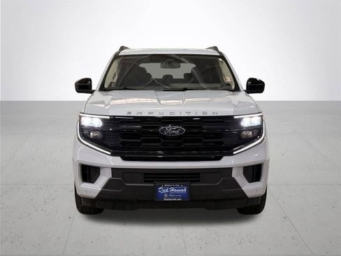 Certified 2025 Ford Expedition Max Active AWD/4WD image 4