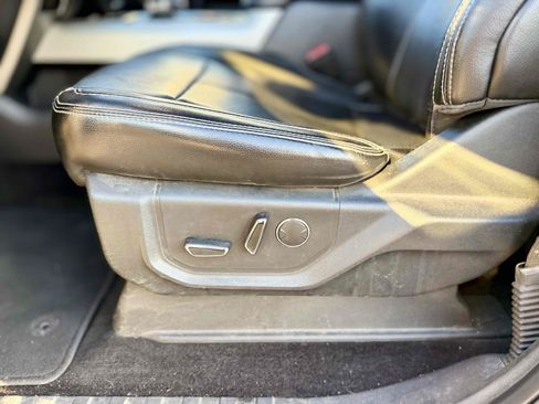 Used 2018 Ford F150 Lariat w/ Equipment Group 501A Mid AWD/4WD image 28