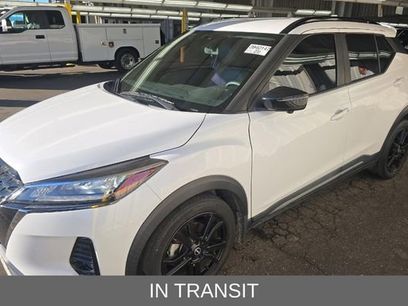 Used 2022 Nissan Kicks SR w/ Premium Package