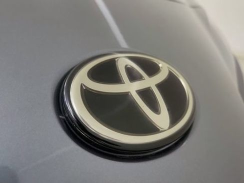 Used 2021 Toyota Supra RWD image 29