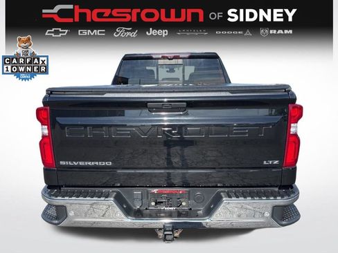 Used 2021 Chevrolet Silverado 1500 LTZ w/ Technology Package AWD/4WD image 4