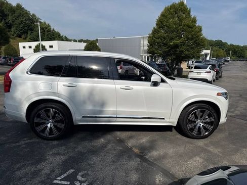 Used 2024 Volvo XC90 T8 Ultimate w/ Protection Package Premier AWD/4WD image 7