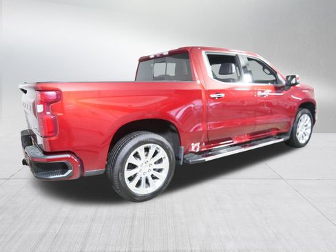 Used 2022 Chevrolet Silverado 1500 High Country w/ Technology Package image 7