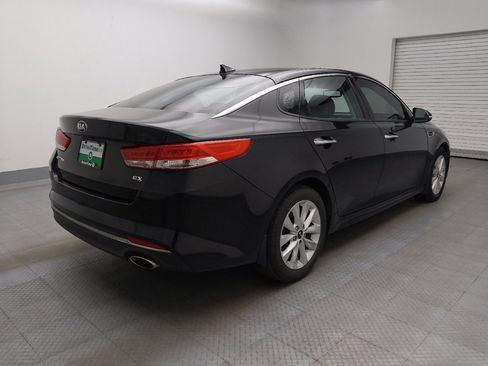 Used 2016 Kia Optima EX w/ Option Group 040 FWD image 9