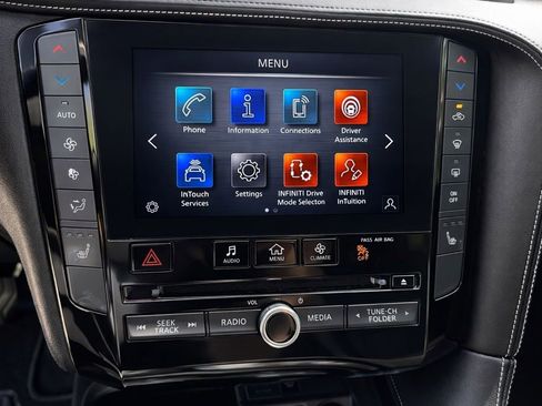 Used 2023 INFINITI QX50 Luxe image 25