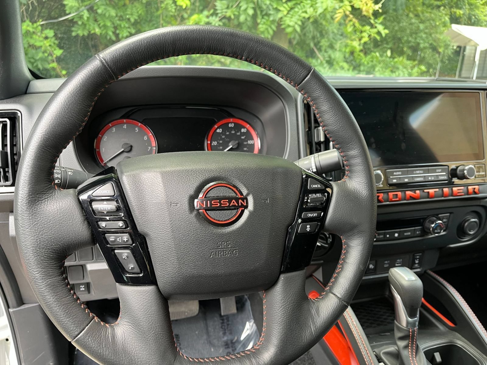 Used 2026 Nissan Frontier PRO-4X AWD/4WD image 31