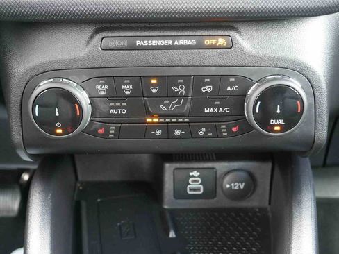 Used 2024 Ford Bronco Sport Outer Banks w/ Tech Package AWD/4WD image 8