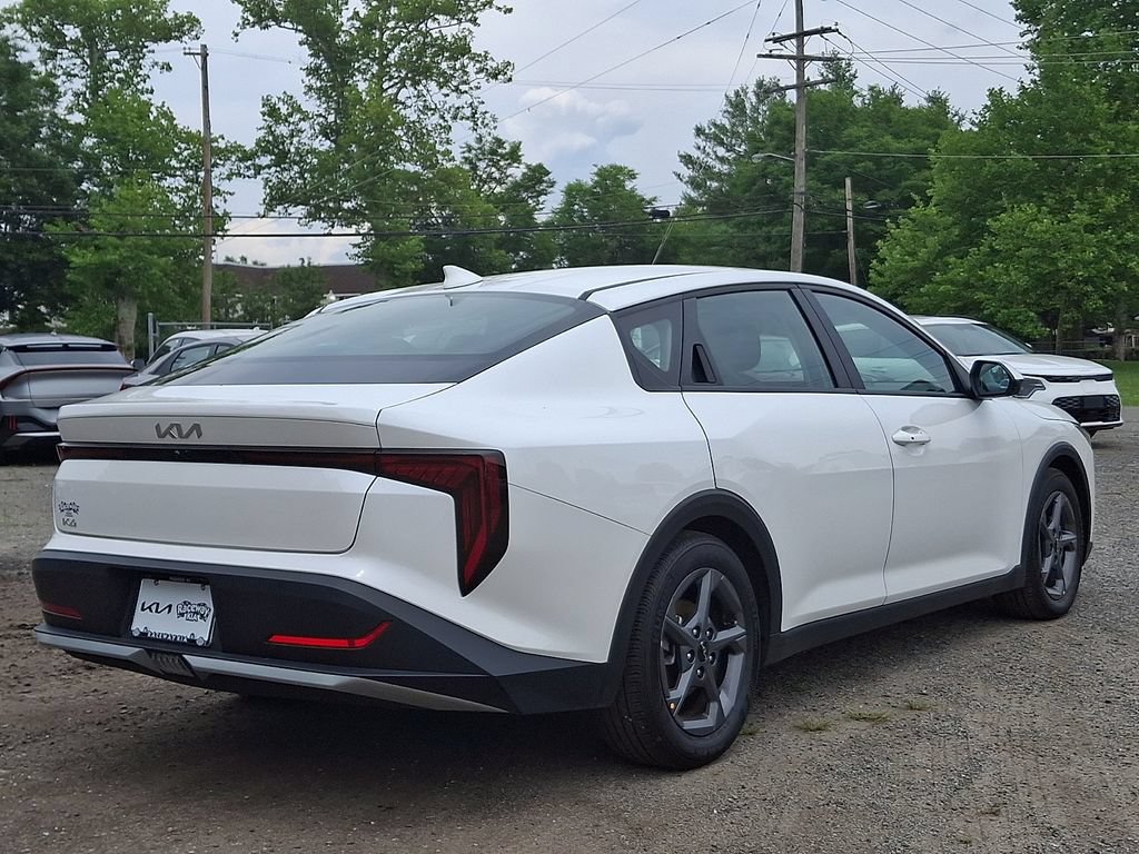 Certified 2025 Kia K4 FWD image 6