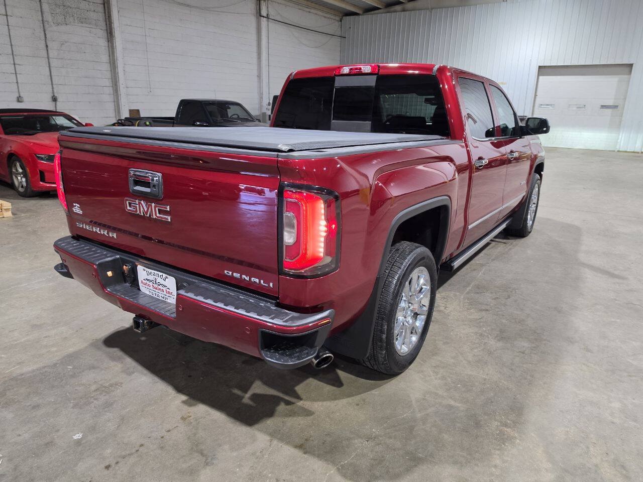 Used 2018 GMC Sierra 1500 Denali AWD/4WD image 12