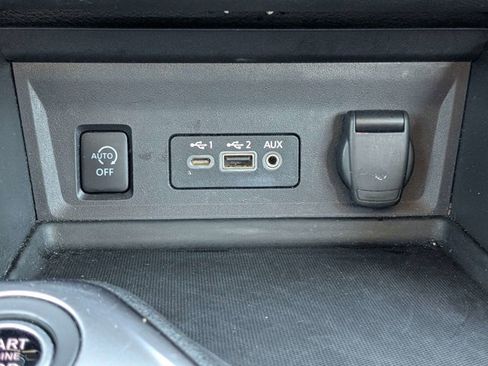 Certified 2024 Nissan Sentra SV image 27