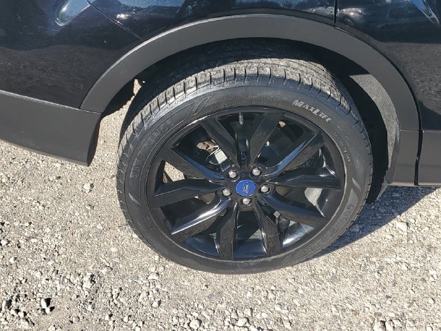 Used 2017 Ford Escape SE w/ Equipment Group 201A AWD/4WD image 5