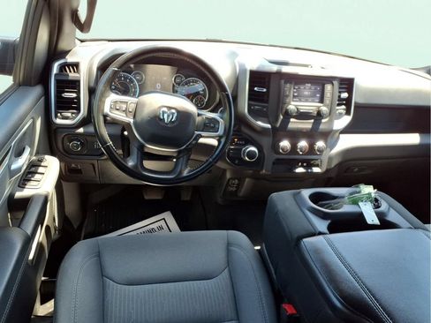 Used 2021 RAM 1500 Big Horn RWD image 3