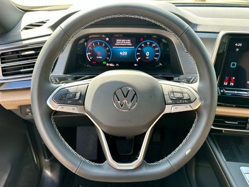 New 2026 Volkswagen Atlas Cross Sport SE AWD/4WD image 25