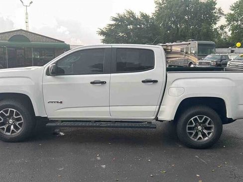 Used 2022 GMC Canyon AT4 w/ Trailering Package AWD/4WD image 6