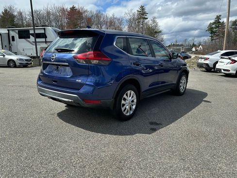 Used 2017 Nissan Rogue S AWD/4WD image 5