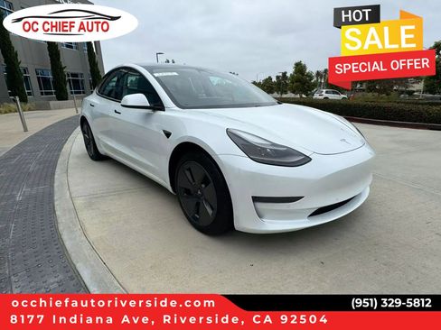Used 2023 Tesla Model 3 Standard Range RWD image 1
