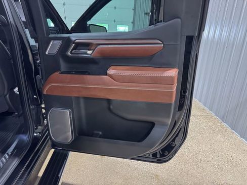 Used 2024 GMC Sierra 1500 Denali Ultimate AWD/4WD image 26
