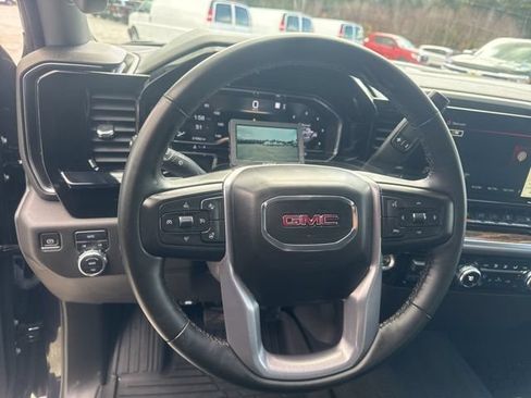 Used 2023 GMC Sierra 1500 Elevation AWD/4WD image 13