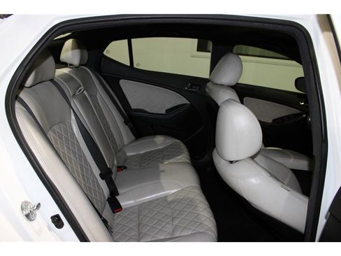 Used 2014 Kia Optima SX image 22