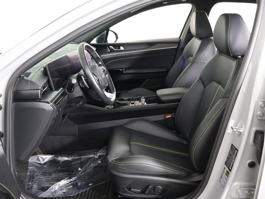Used 2025 Kia K5 GT FWD image 30