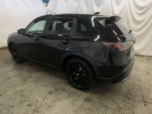 Used 2026 Honda HR-V Sport image 9