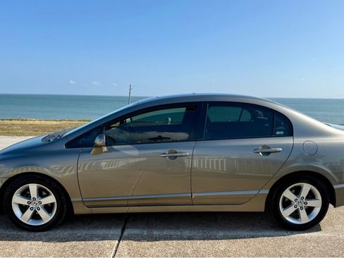 Used 2006 Honda Civic EX image 8