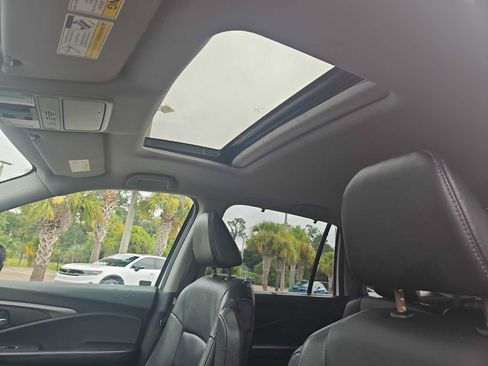 Used 2021 Honda Pilot EX-L image 16