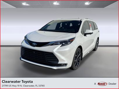 New 2025 Toyota Sienna Platinum
