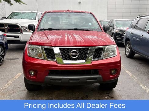 Used 2016 Nissan Frontier SV w/ SV Value Truck Package AWD/4WD image 3