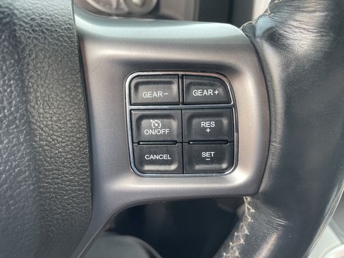 Used 2016 RAM 1500 Limited AWD/4WD image 17