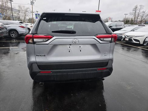 Used 2025 Toyota RAV4 LE image 7