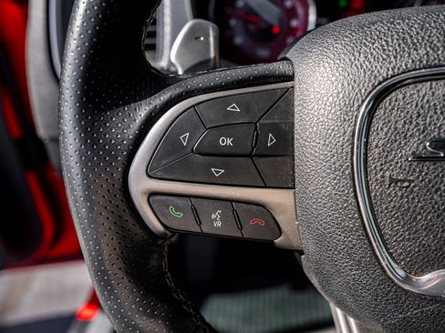 Used 2015 Dodge Charger SRT Hellcat image 18