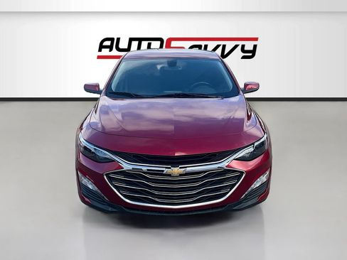 Used 2022 Chevrolet Malibu LT w/ Leather Package FWD image 2
