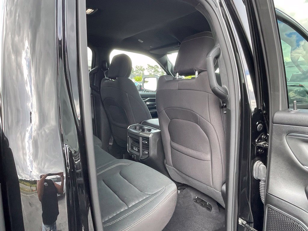 Used 2025 RAM 1500 Big Horn AWD/4WD image 41