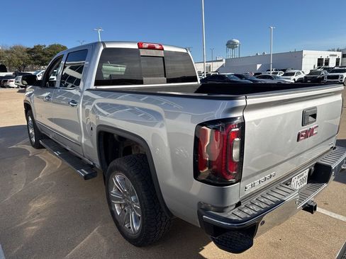 Used 2018 GMC Sierra 1500 SLT w/ Enhanced Driver Alert Package image 7