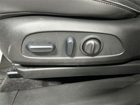 Certified 2023 Buick Encore GX Select w/ Sport Touring Package image 10