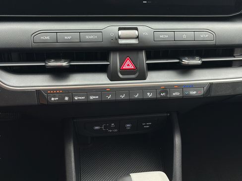 Used 2025 Kia K4 FWD image 22