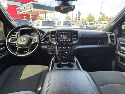 Used 2020 RAM 2500 Big Horn w/ Level 2 Equipment Group AWD/4WD image 21