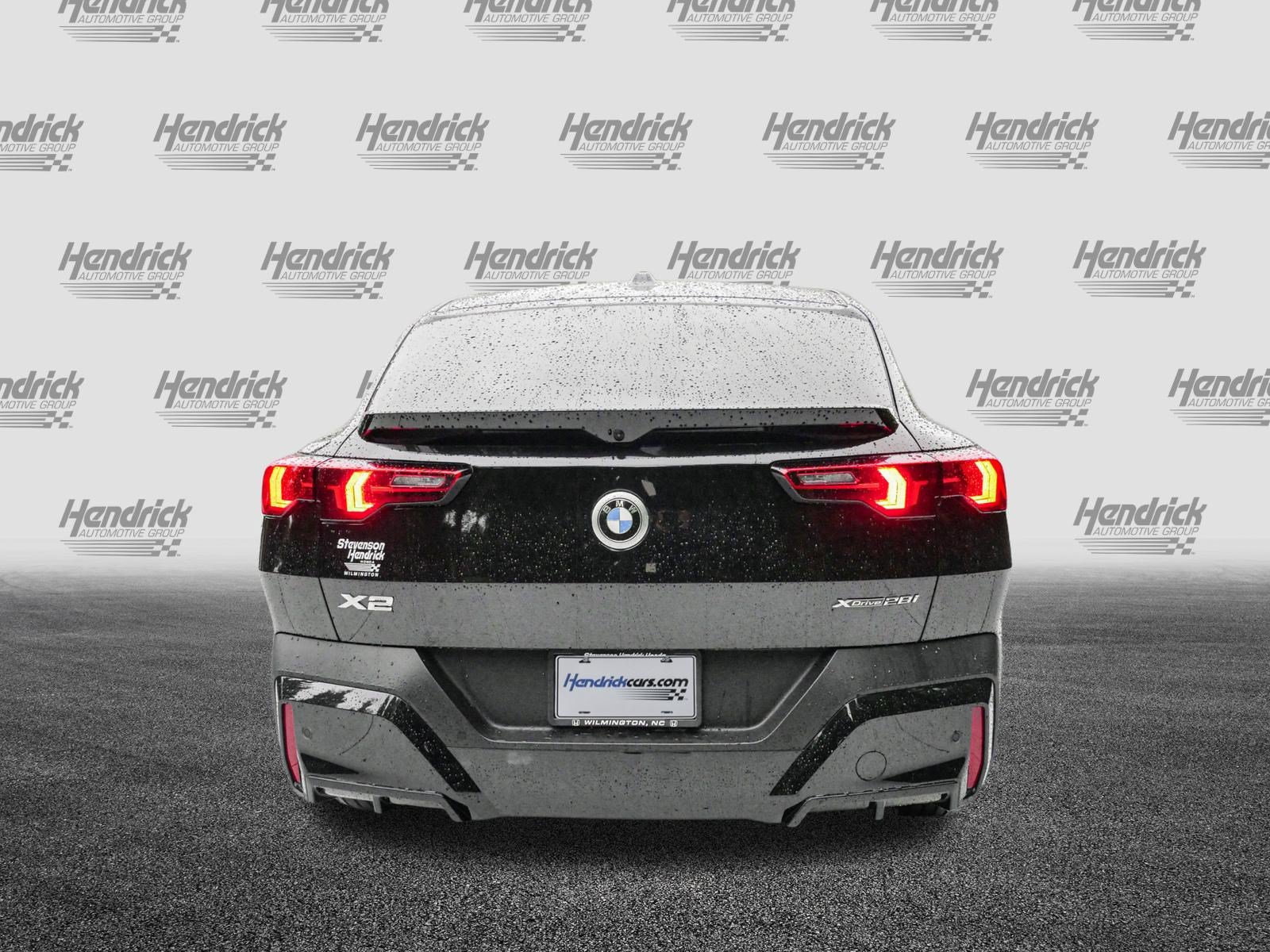 Used 2026 BMW X2 xDrive28i AWD/4WD image 9