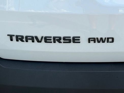 Certified 2023 Chevrolet Traverse RS AWD/4WD image 19