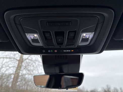 Used 2024 Chevrolet Silverado 3500 High Country w/ High Country Premium Package image 26