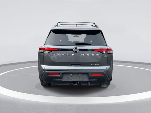 Used 2022 Nissan Pathfinder SV w/ SV Premium Package image 6