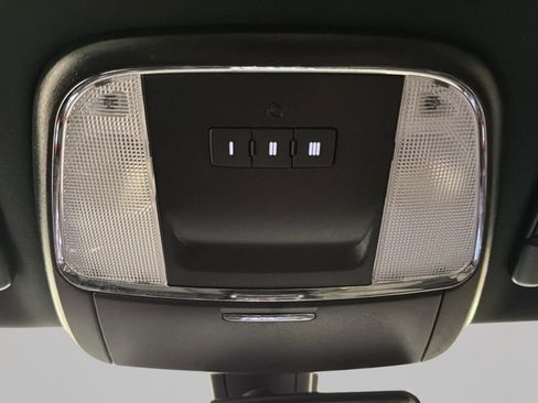 Used 2021 Dodge Charger R/T image 18